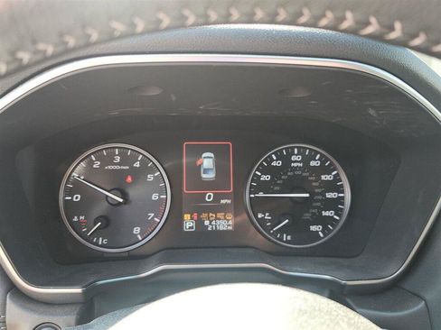 Used 2024 Subaru Legacy Limited AWD/4WD image 22