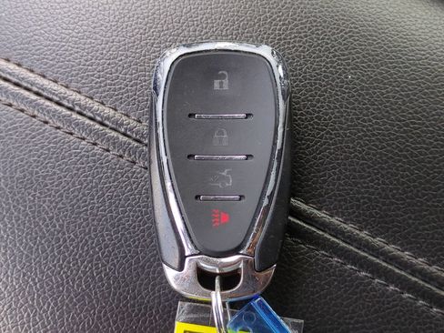 Used 2024 Chevrolet Malibu LT FWD image 27