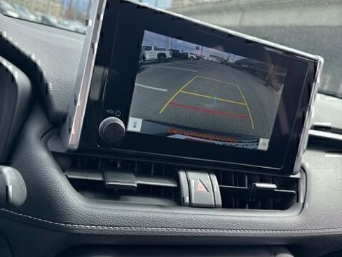 Certified 2024 Toyota RAV4 XLE AWD/4WD image 24