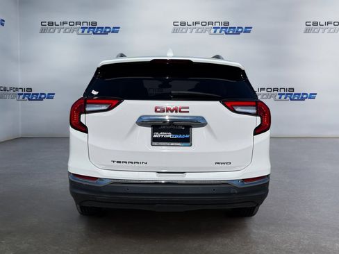 Used 2022 GMC Terrain SLT image 6