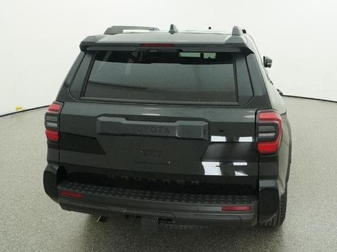 New 2026 Toyota 4Runner TRD Off-Road Premium AWD/4WD image 7