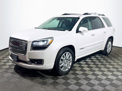 Used 2016 GMC Acadia Denali image 4