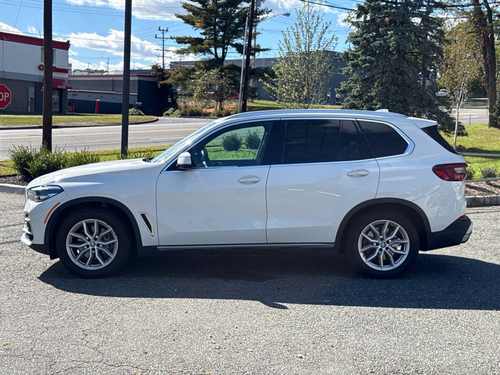 Used 2020 BMW X5 xDrive40i w/ Premium Package AWD/4WD image 4