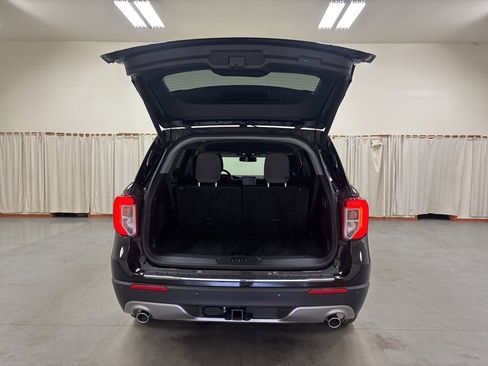 Used 2020 Ford Explorer Limited w/ Class III Trailer Tow Package image 27