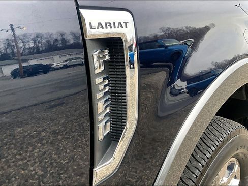 Used 2022 Ford F350 Lariat w/ Lariat Ultimate Package image 30