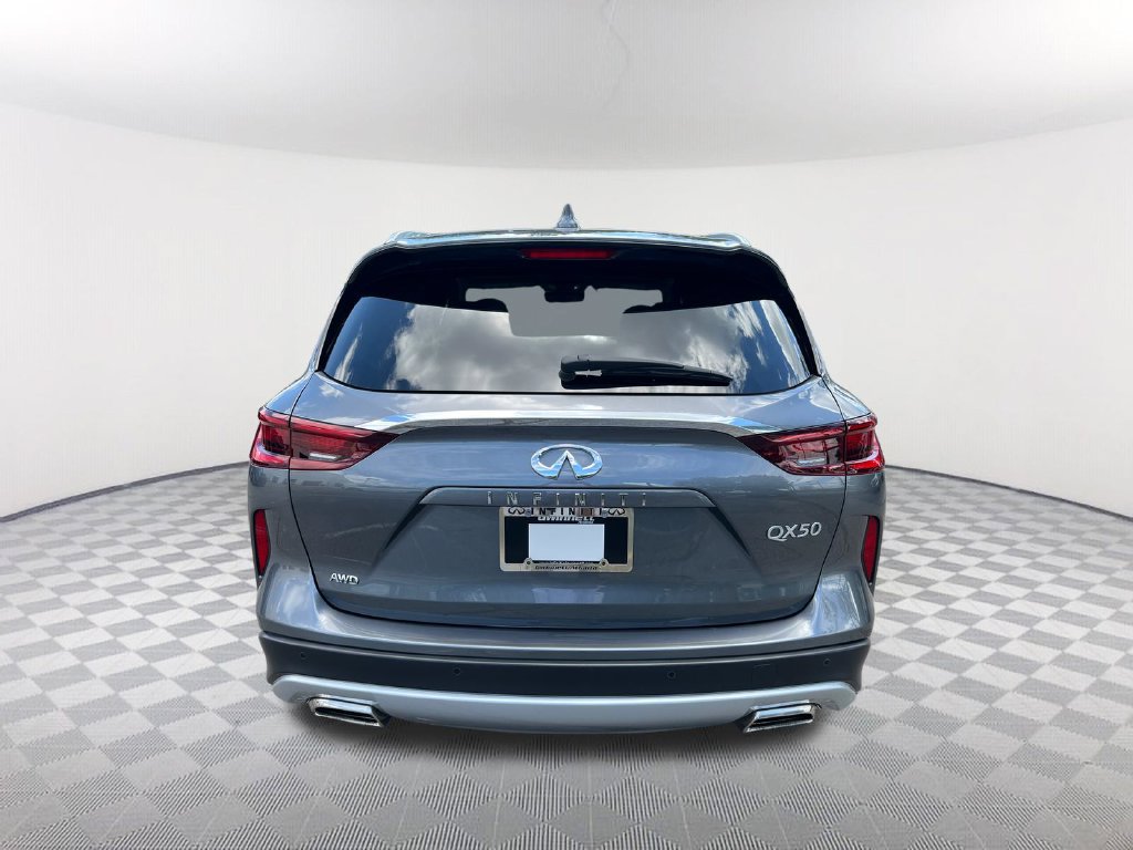 Used 2025 INFINITI QX50 Luxe AWD/4WD image 6