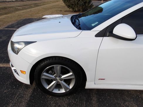 Used 2014 Chevrolet Cruze LT w/ RS Package image 29