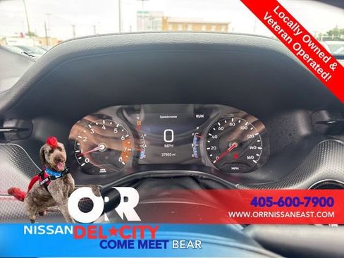 Used 2025 Jeep Compass Trailhawk AWD/4WD image 23