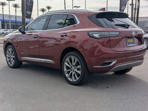 Used 2022 Buick Envision Avenir w/ Technology Package II image 4