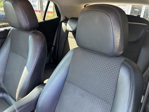 Used 2021 Buick Encore Preferred w/ Safety Package II image 13