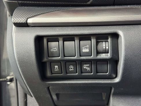 Used 2019 Subaru Forester Sport AWD/4WD image 18