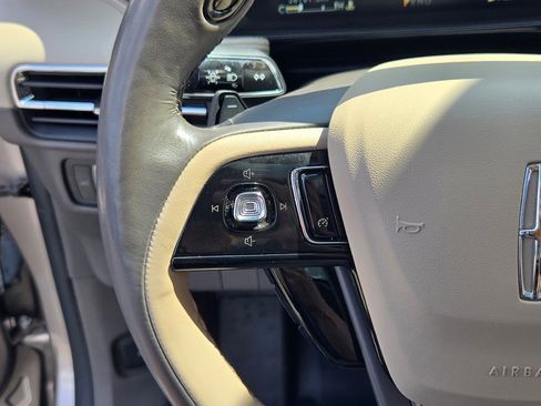 Certified 2021 Lincoln Corsair Reserve w/ Elements Package image 31