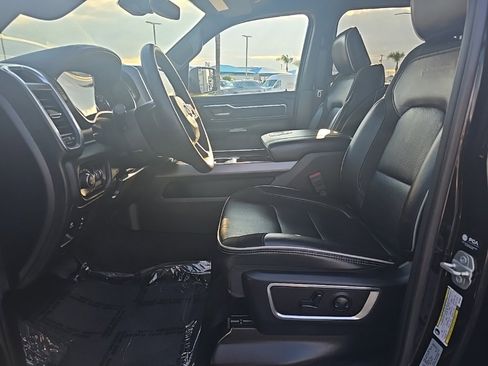Used 2025 RAM 1500 Laramie image 28