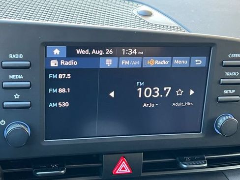 New 2026 Hyundai Elantra SEL Sport FWD image 16