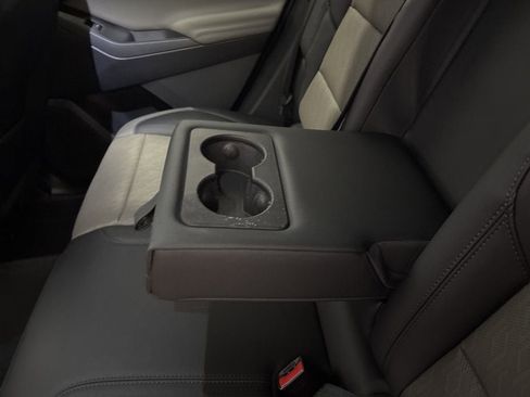 New 2026 Chevrolet Equinox LT w/ Convenience Package II image 27