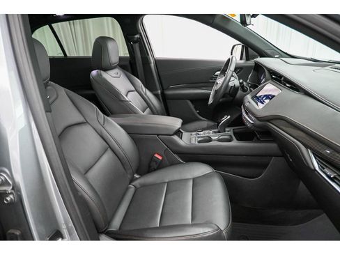 Used 2023 Cadillac XT4 Sport AWD/4WD image 18