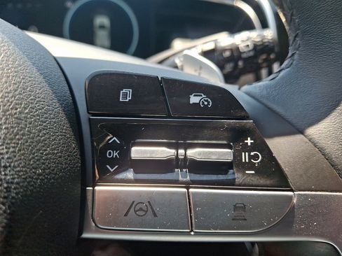 Certified 2023 Hyundai Tucson Limited AWD/4WD image 23