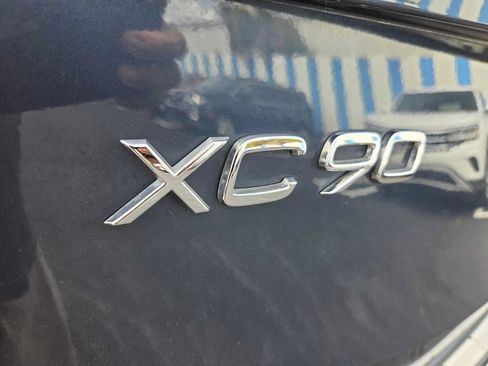 Used 2022 Volvo XC90 T6 Inscription w/ Lounge Package AWD/4WD image 16
