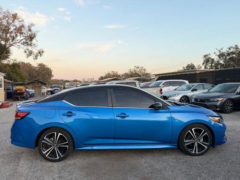 Used 2023 Nissan Sentra SR w/ SR Premium Package image 4