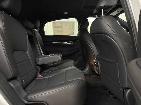 Certified 2025 INFINITI QX55 Luxe w/ Cargo Package image 31