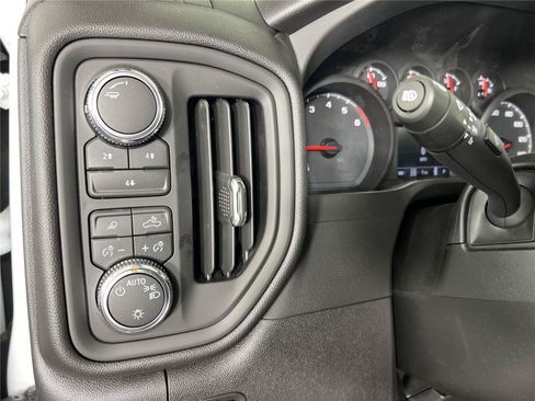 New 2026 GMC Sierra 2500 Pro w/ 1SA Pro Safety Plus Package AWD/4WD image 23