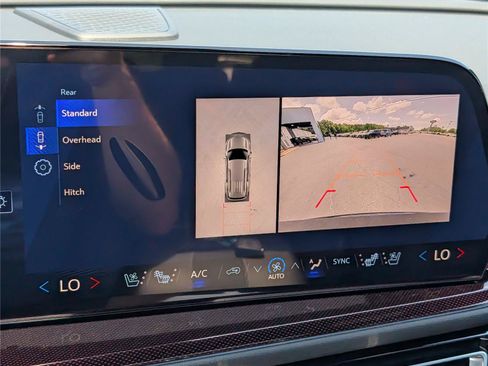 New 2026 Chevrolet Traverse RS FWD image 19