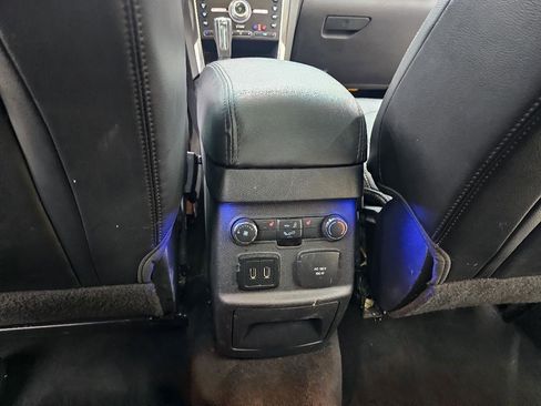 Used 2016 Ford Explorer Limited image 28