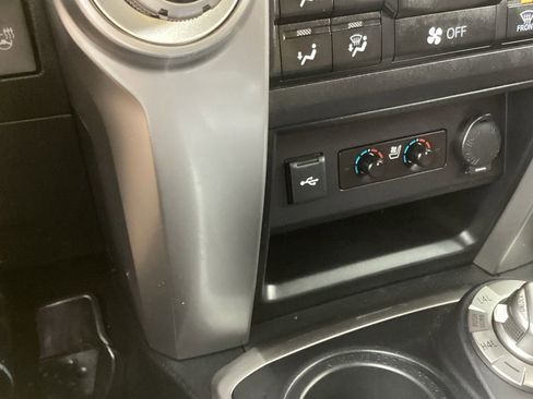 Used 2023 Toyota 4Runner Limited AWD/4WD image 7