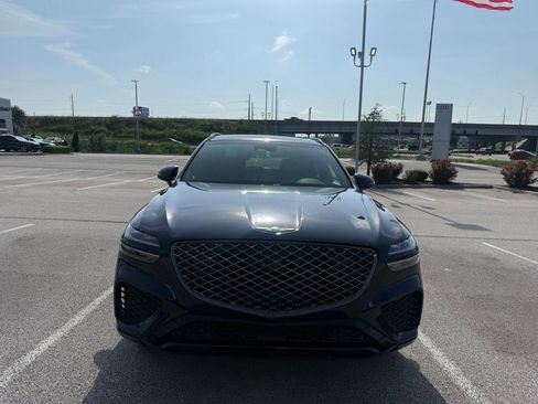 Used 2023 Genesis GV70 2.5T w/ Sport Prestige Package AWD/4WD image 1