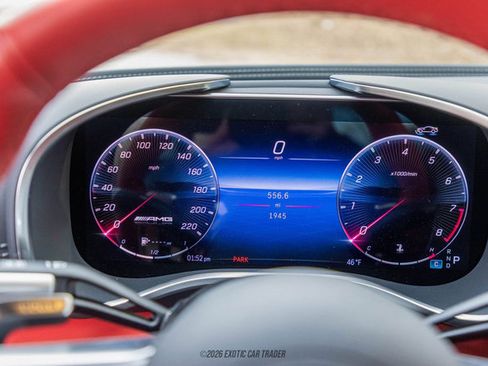 Used 2025 Mercedes-Benz AMG GT 63 image 31