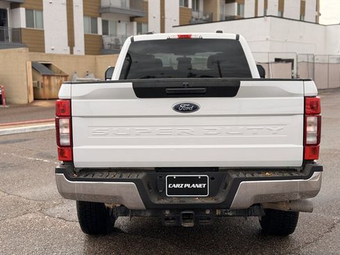 Used 2022 Ford F350 XLT image 4