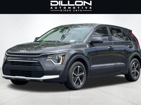 Used 2024 Kia Niro LX FWD image 8