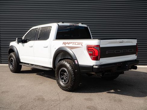 Used 2025 Ford F150 Raptor image 3