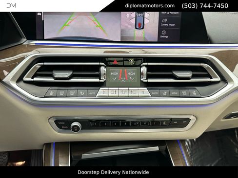 Used 2020 BMW X7 xDrive40i w/ Luxury Seating Package image 40