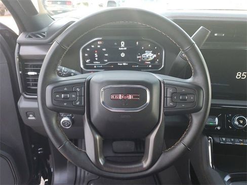 Used 2024 GMC Sierra 2500 AT4 w/ AT4 Premium Plus Package image 67