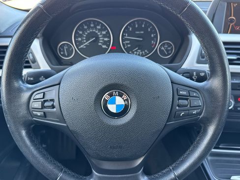 Used 2013 BMW 328i Sedan RWD image 10