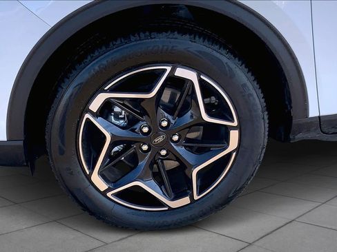 Used 2026 Ford Escape Platinum w/ Equipment Group 601A image 11