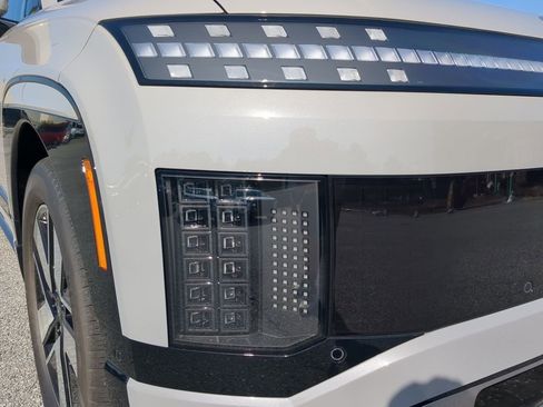 New 2026 Hyundai Ioniq 9 SEL image 23