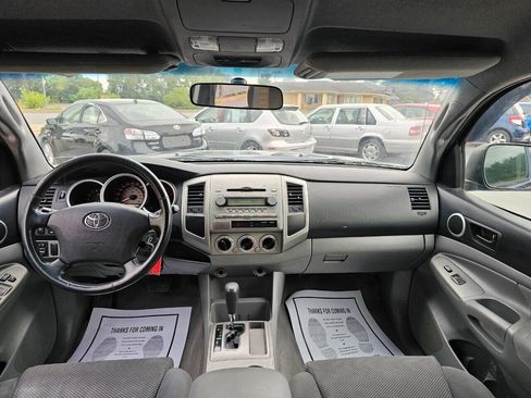 Used 2007 Toyota Tacoma PreRunner image 28