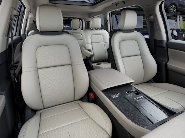 New 2027 Lincoln Aviator AWD image 11