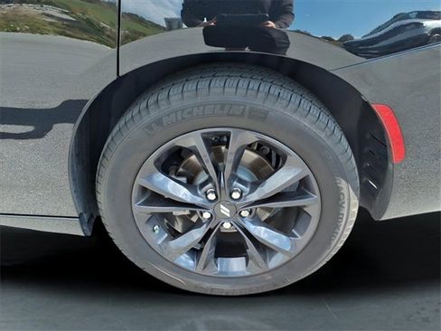 Used 2023 Dodge Charger SXT w/ Blacktop Package image 5