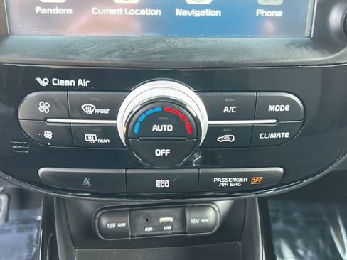 Used 2016 Kia Soul + w/ Audio Package image 14