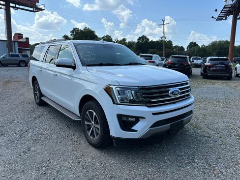 Used 2020 Ford Expedition Max XLT w/ Equipment Group 202A RWD image 7