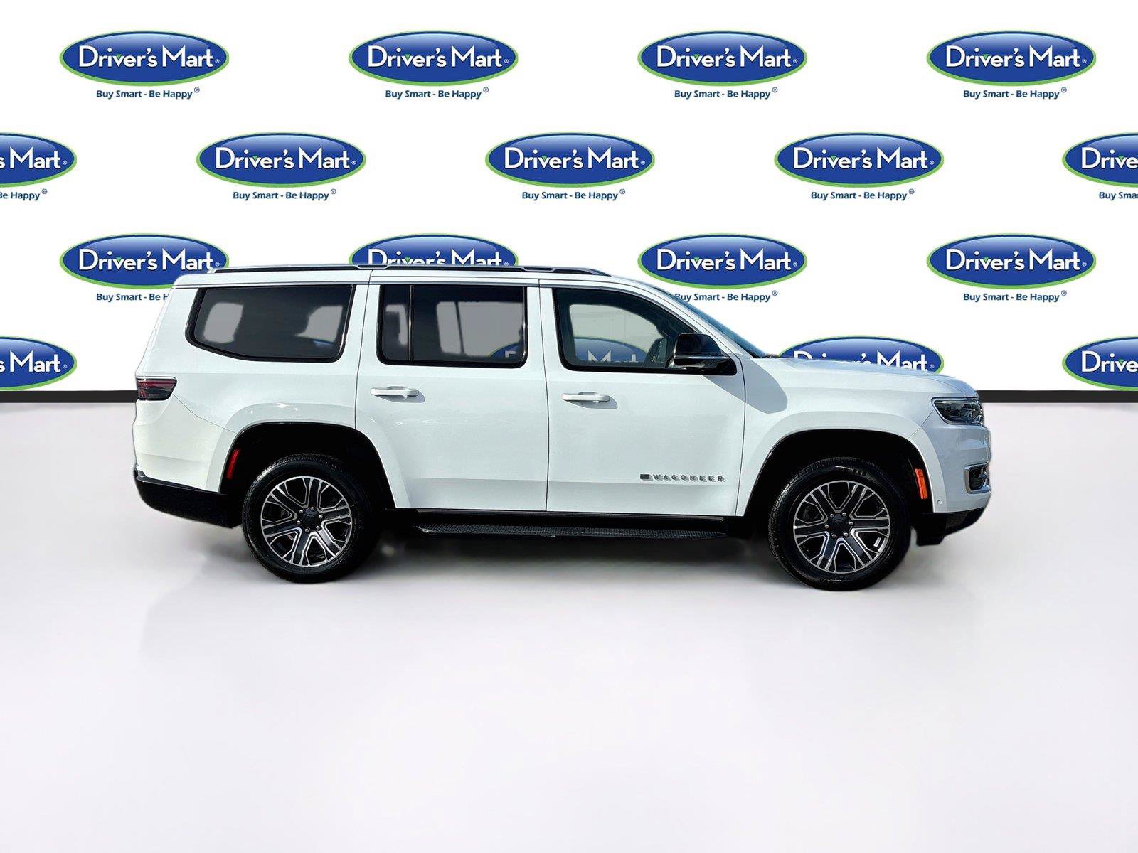 Used 2024 Jeep Wagoneer Series II w/ Flexible Seating Group RWD image 8
