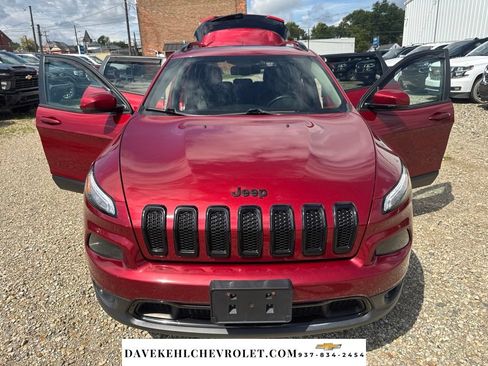 Used 2017 Jeep Cherokee High Altitude AWD/4WD image 15