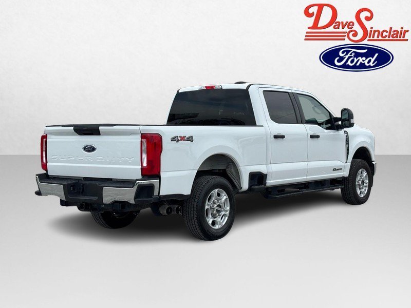 Used 2025 Ford F250 XLT AWD/4WD image 7