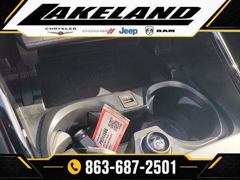 Used 2023 BMW 230i Coupe w/ Convenience Package RWD image 23