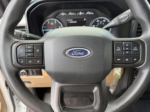Used 2024 Ford F250 XLT AWD/4WD image 35