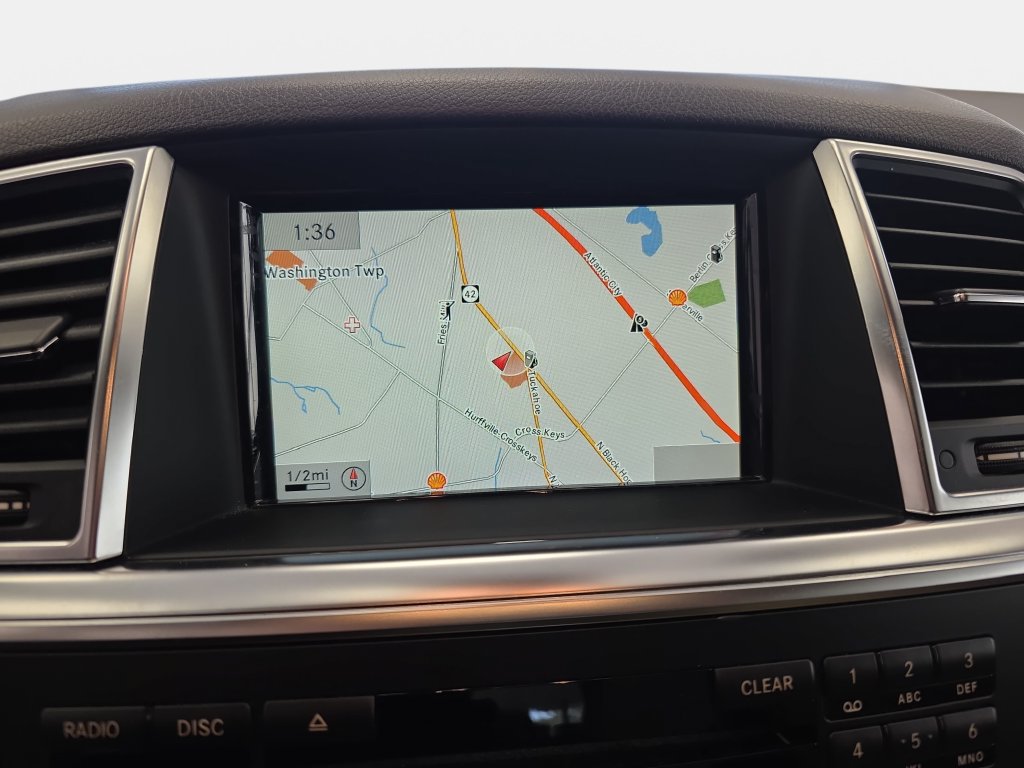 Used 2015 Mercedes-Benz ML 350 4MATIC w/ Premium 1 Package image 23