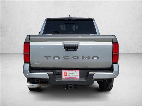 Certified 2025 Toyota Tacoma SR5 AWD/4WD image 7